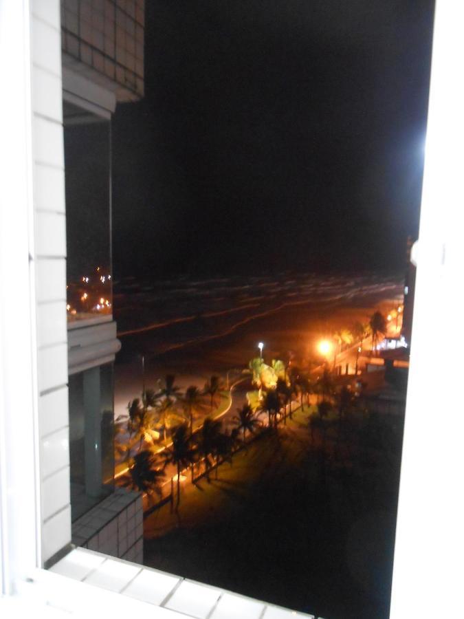 Apto Varanda Gourmet Frente Ao Mar Praia Grande (Santos) Exterior photo